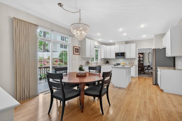 23 Palomino Dr, North Andover, MA 01845