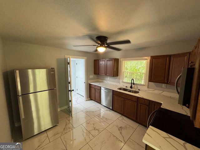 285 Willow Run, Athens, GA 30606