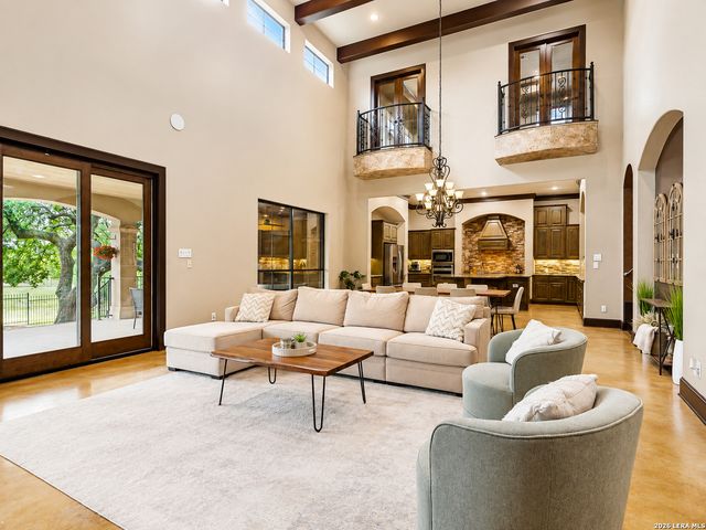 7938 Colonial Woods, Boerne, TX 78015