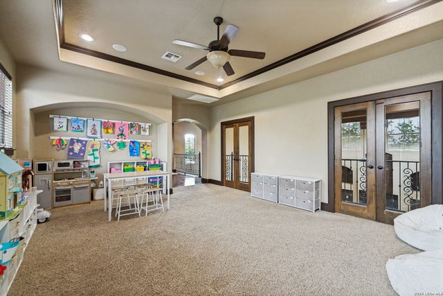 7938 Colonial Woods, Boerne, TX 78015