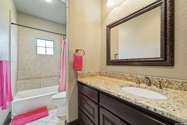 7938 Colonial Woods, Boerne, TX 78015