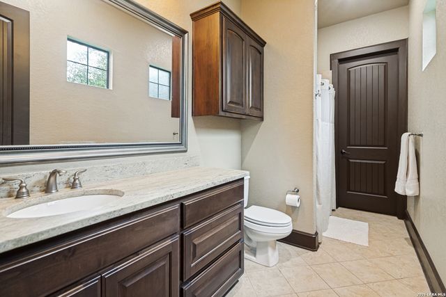 7938 Colonial Woods, Boerne, TX 78015