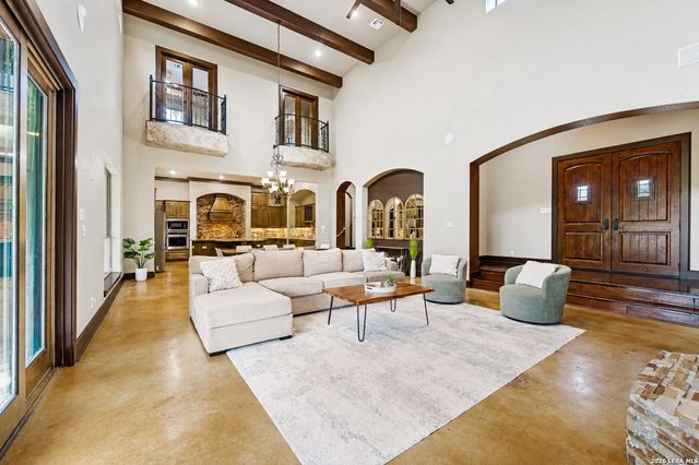 7938 Colonial Woods, Boerne, TX 78015