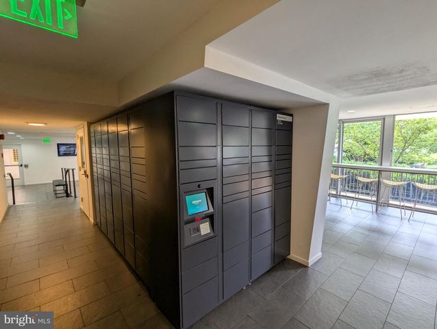 3333 UNIVERSITY BLVD W #708, Kensington, MD 20895
