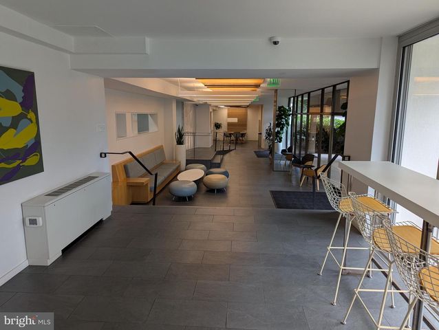3333 UNIVERSITY BLVD W #708, Kensington, MD 20895