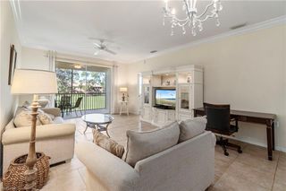 3965 Bishopwood CT E # 205, Naples, FL 34114
