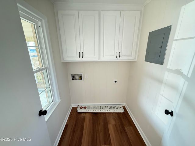 109 Tarheel Drive, Mount Olive, NC 28365