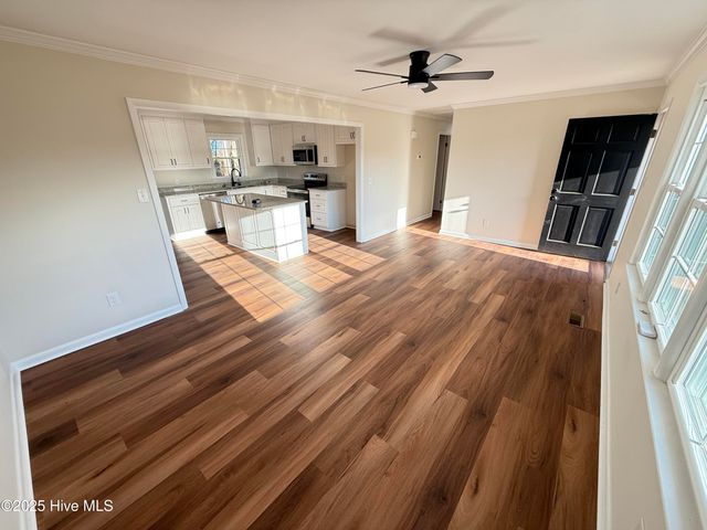 109 Tarheel Drive, Mount Olive, NC 28365