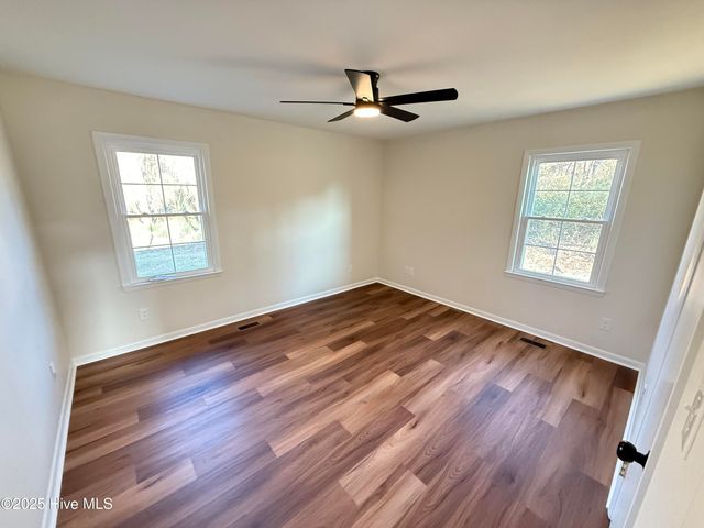 109 Tarheel Drive, Mount Olive, NC 28365