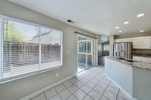 5005 Berisford Pl, Antelope, CA 95843