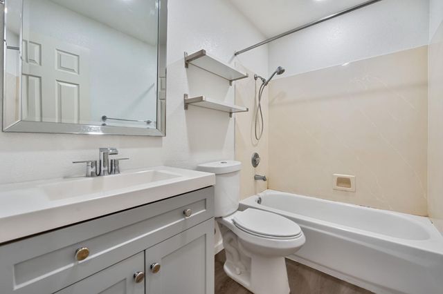 5005 Berisford Pl, Antelope, CA 95843