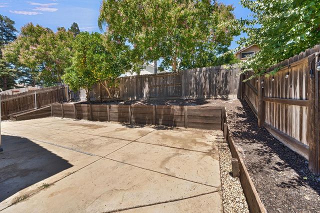 5005 Berisford Pl, Antelope, CA 95843