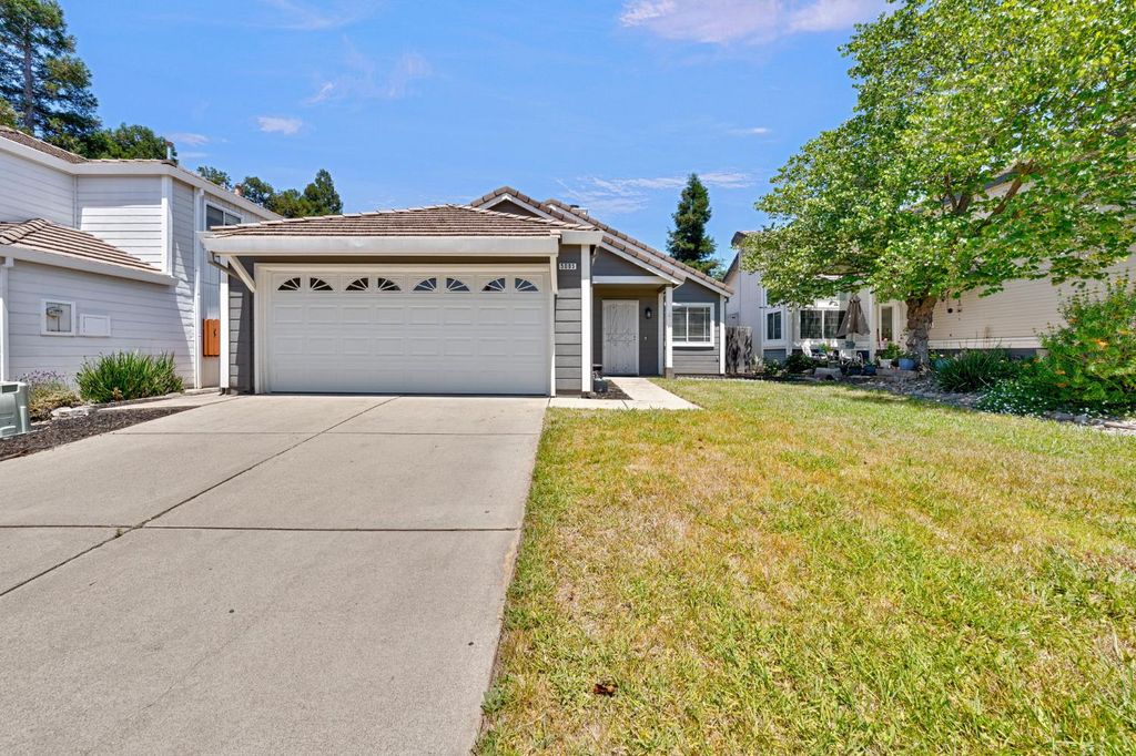 5005 Berisford Pl, Antelope, CA 95843