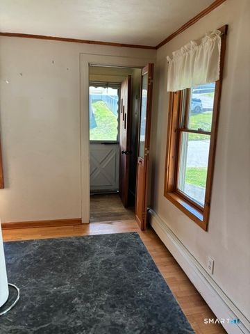 38 Central Avenue, Bristol, CT 06010