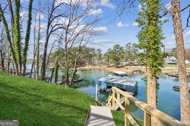 7410 Fields Drive, Cumming, GA 30041