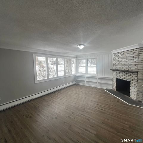 97 Orchard Lane, Watertown, CT 06795