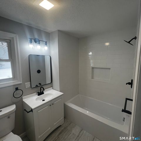 97 Orchard Lane, Watertown, CT 06795