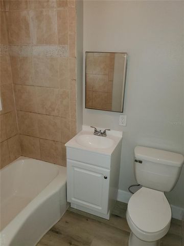 324 S OSCEOLA STREET, Deland, FL 32724