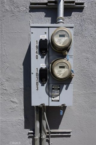 10703 Anzac, Los Angeles, CA 90059