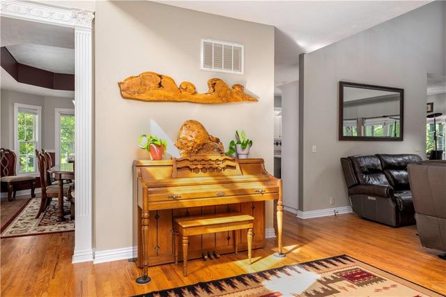 1167 Panorama Drive, Cape Fair, MO 65624