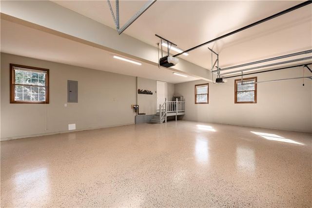 1167 Panorama Drive, Cape Fair, MO 65624