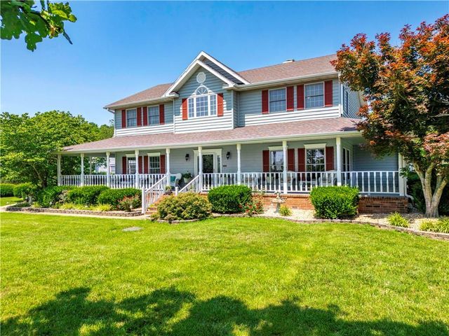 1167 Panorama Drive, Cape Fair, MO 65624