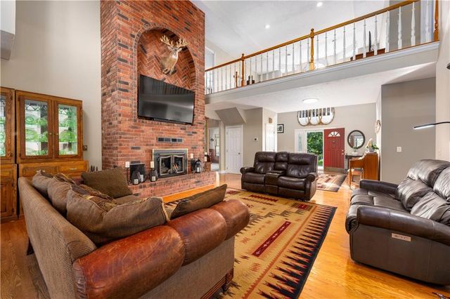 1167 Panorama Drive, Cape Fair, MO 65624