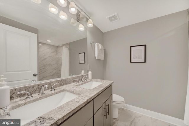 813 S ROBINSON ST, Baltimore, MD 21224