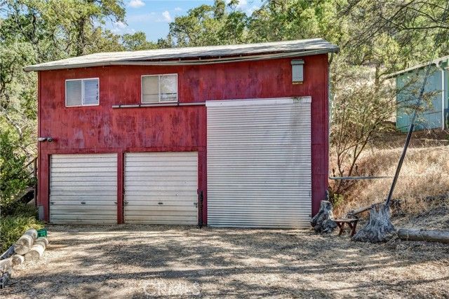 2690 Carmel Avenue, Clearlake, CA 95424