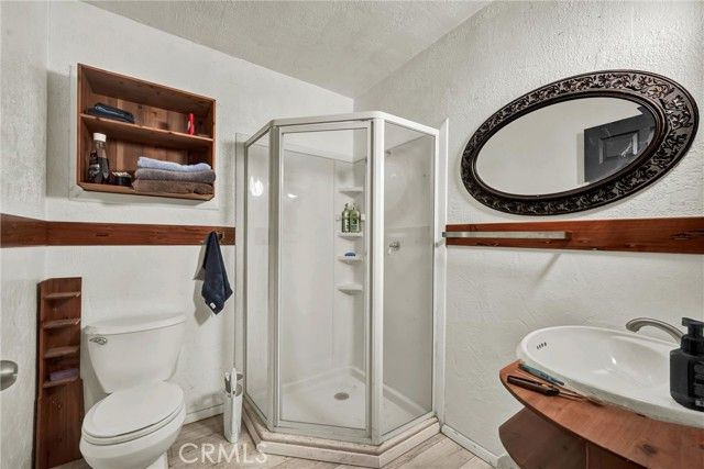 2690 Carmel Avenue, Clearlake, CA 95424