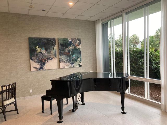 2840 N Ocean Boulevard 507, Fort Lauderdale, FL 33308