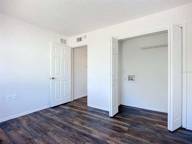 5310 26TH STREET W 306, Bradenton, FL 34207