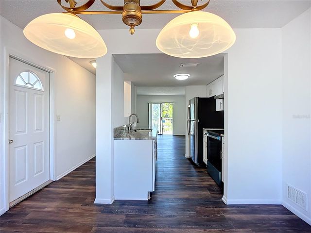 5310 26TH STREET W 306, Bradenton, FL 34207