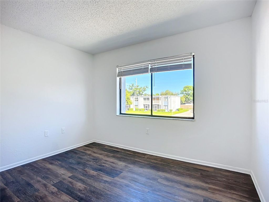 Image 20 of property listing at 5310 26TH STREET W 306, Bradenton, FL 34207