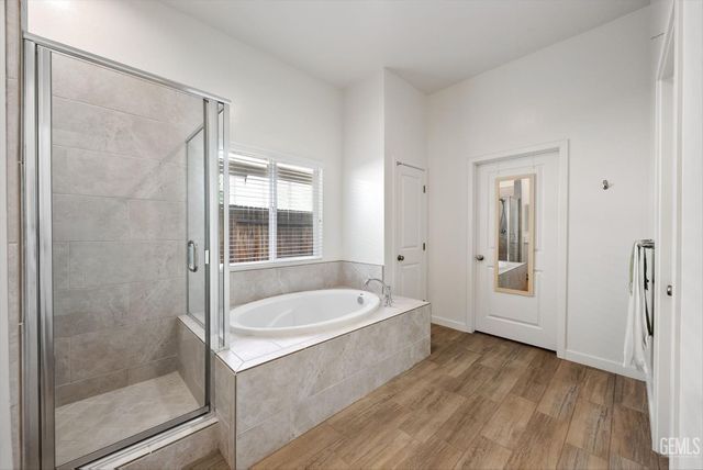 15602 Waterford Street, Bakersfield, CA 93314