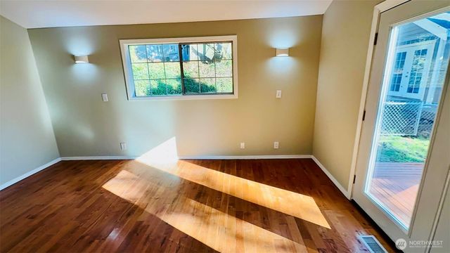 10003 SE 192nd Street, Renton, WA 98055