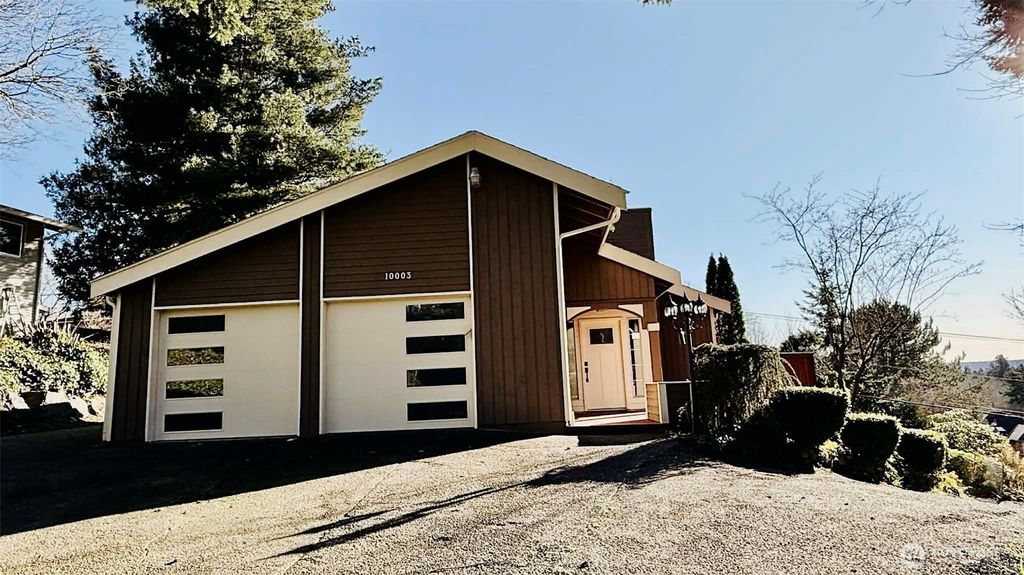10003 SE 192nd Street, Renton, WA 98055