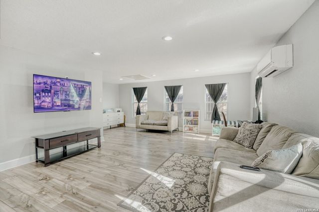 1403 KENTUCKY AVE, San Antonio, TX 78201