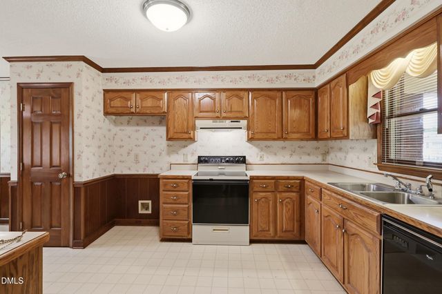 461 Cheeks Lane, Graham, NC 27253