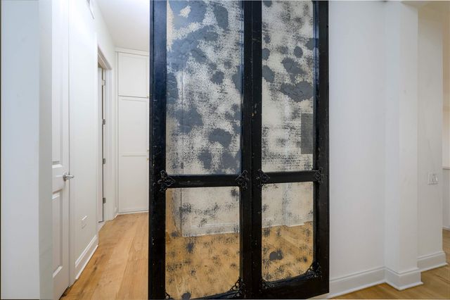 717 S Riverside Dr Apt 1506, Memphis, TN 38103