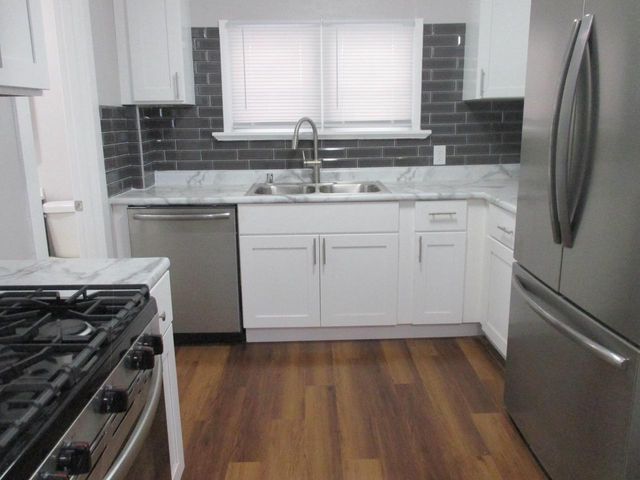 4164 N 21st STREET, Milwaukee, WI 53209