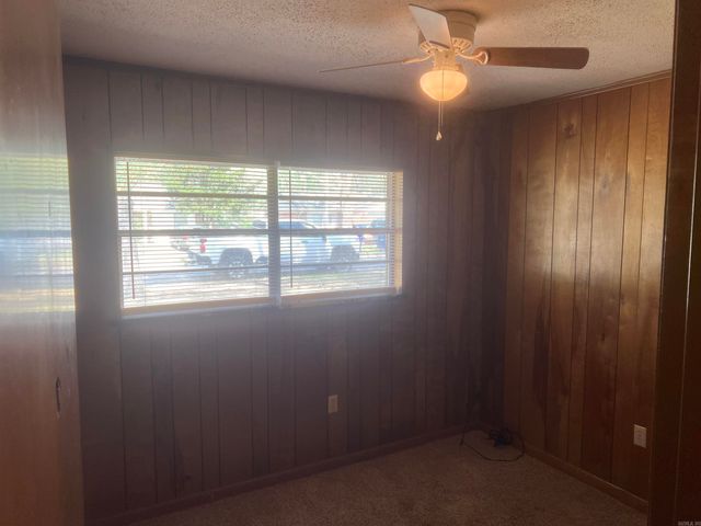 2109 Arkansas Ave, Conway, AR 72034