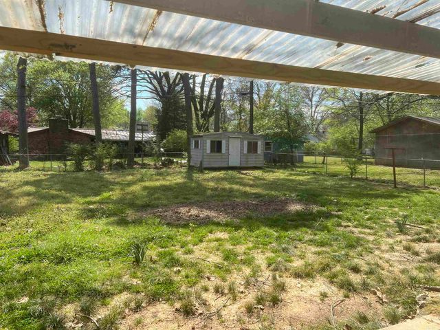 2109 Arkansas Ave, Conway, AR 72034
