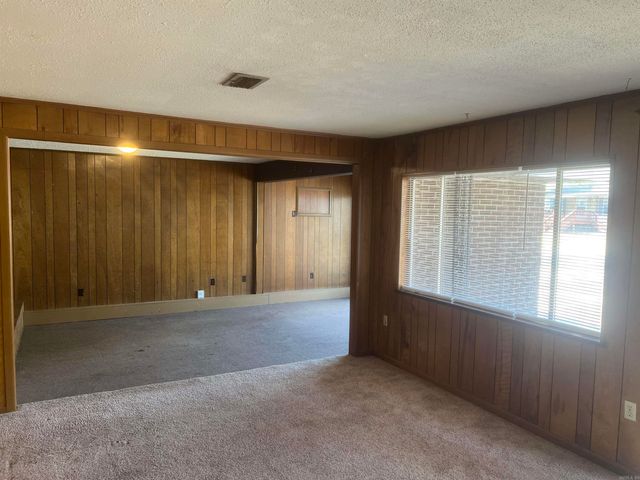 2109 Arkansas Ave, Conway, AR 72034