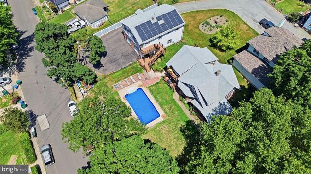 7105 RIVERVIEW AVE, Bristol, PA 19007