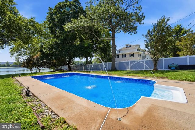 7105 RIVERVIEW AVE, Bristol, PA 19007