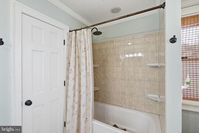 7105 RIVERVIEW AVE, Bristol, PA 19007
