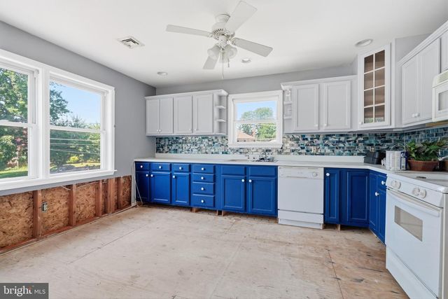 7105 RIVERVIEW AVE, Bristol, PA 19007