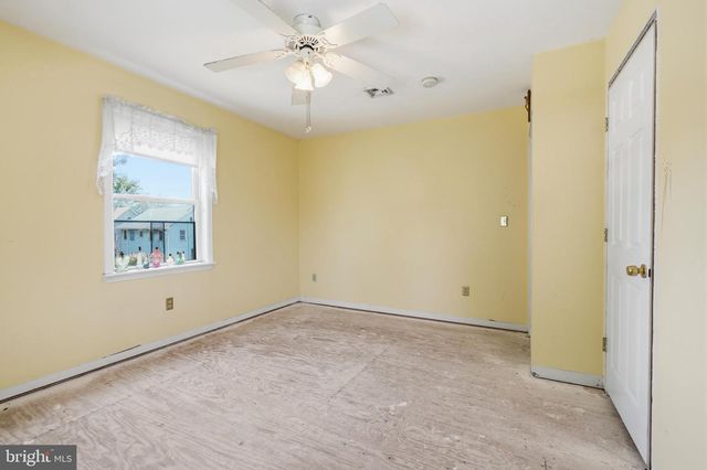 7105 RIVERVIEW AVE, Bristol, PA 19007