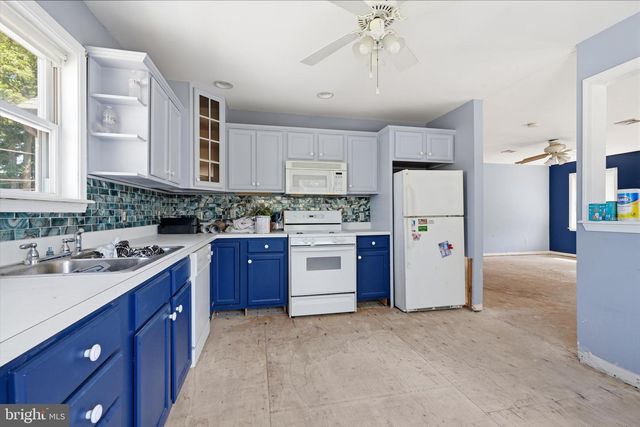7105 RIVERVIEW AVE, Bristol, PA 19007